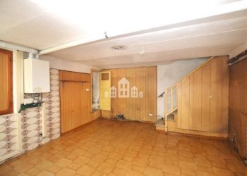 Soggiorno - Trilocale via Arduino, 24, Cuorgnè - foto 4