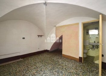 Camera da letto - Trilocale via Arduino, 24, Cuorgnè - foto 11