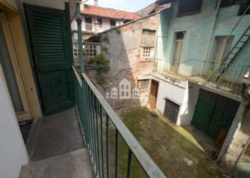 balcone - Trilocale via Arduino, 24, Cuorgnè - foto 14