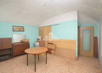 Camera da letto - Trilocale via Arduino, 24, Cuorgnè - foto 21