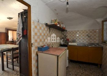 cucina - Casa indipendente Località Lombarnero, 26, Canischio - foto 5