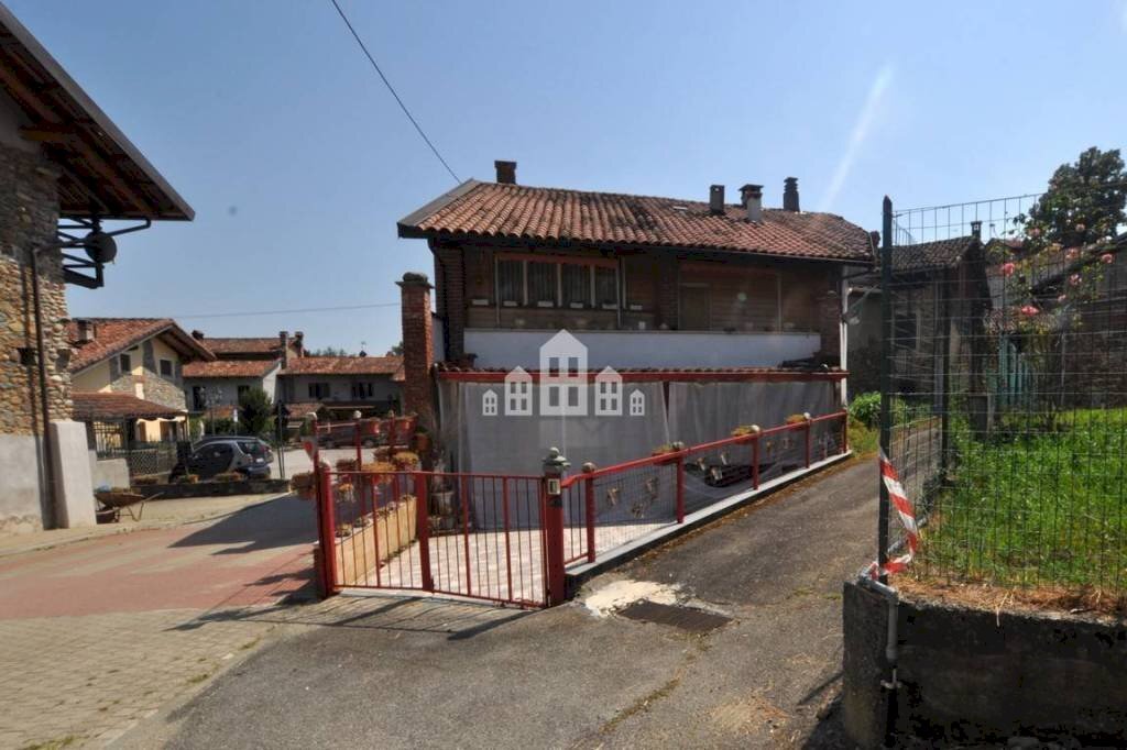 facciata - Casa indipendente via Breia, 1, Torre Canavese - foto 3