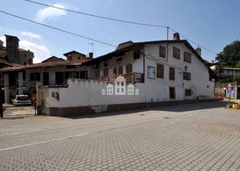 facciata - Casa indipendente via Breia, 1, Torre Canavese - foto 2