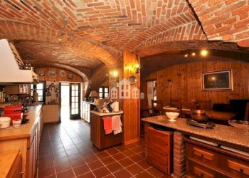 Interno non residenziale - Casa indipendente via Breia, 1, Torre Canavese - foto 2