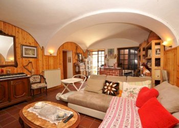 Salone - Casa indipendente via Breia, 1, Torre Canavese - foto 3