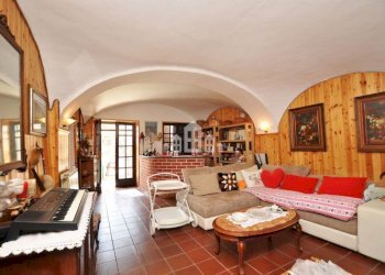 Salone - Casa indipendente via Breia, 1, Torre Canavese - foto 6