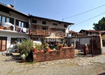 Facciata - Casa indipendente via Breia, 1, Torre Canavese - foto 16