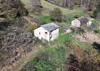 Facciata - Rustico strada comunale Fobbie, Rueglio - foto 5