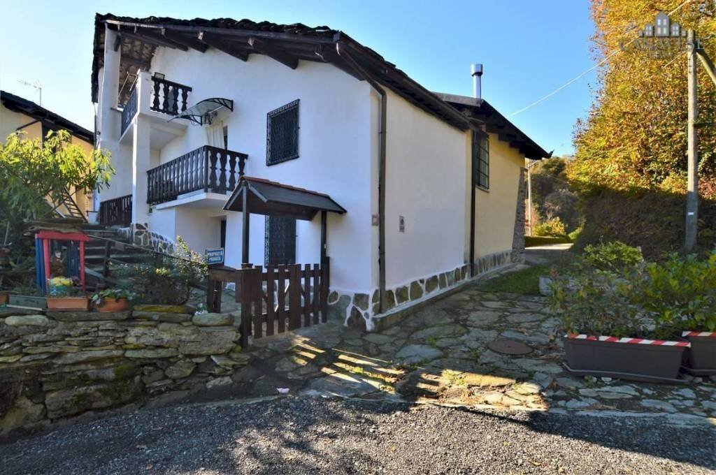 facciata - Casa indipendente Frazione Fogliasso, 12, Canischio - foto 1