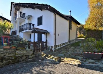 facciata - Casa indipendente Frazione Fogliasso, 12, Canischio - foto 1