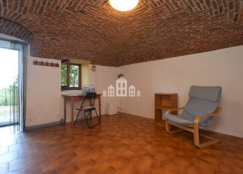 Soggiorno - Casa indipendente regione Pra Dau ri, 1, Val di Chy - foto 7