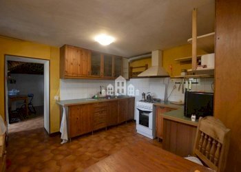 Cucina - Casa indipendente regione Pra Dau ri, 1, Val di Chy - foto 11