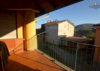 terrazzo piano primo - Casa indipendente via Villa, 6, San Colombano Belmonte - foto 5