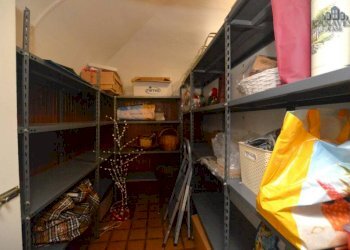 magazzino negozio - Casa indipendente via Villa, 6, San Colombano Belmonte - foto 25