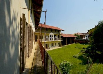 balcone - Casa indipendente via Ponte Chiusella, 74, Romano Canavese - foto 18