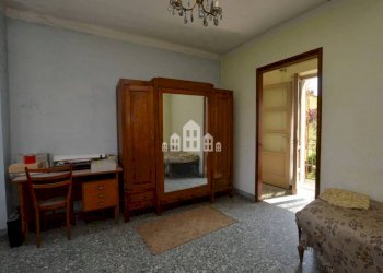 Camera da letto - Casa indipendente via Ponte Chiusella, 74, Romano Canavese - foto 20