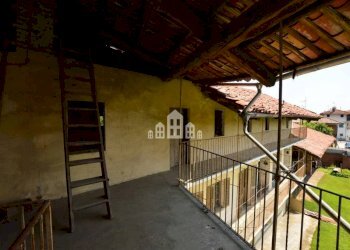 balcone - Casa indipendente via Ponte Chiusella, 74, Romano Canavese - foto 32