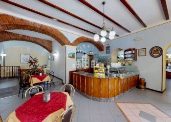 Salone - Cafeteria - Cold Bar via Garibaldi, 1, Cuorgnè - photo 13