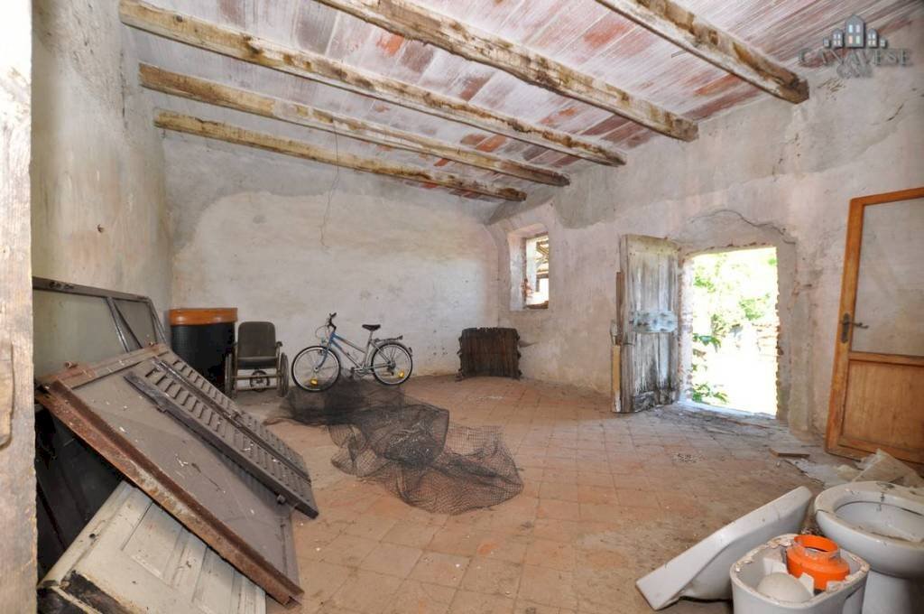 deposito - Warehouse Frazione Preparetto, 46, Castellamonte - photo 2