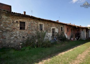 facciata - Magazzino Frazione Preparetto, 46, Castellamonte - foto 1