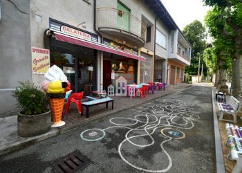 Facciata - Bar Tavola Calda - Fredda viale Tenente Morello, 13, Castellamonte - foto 2