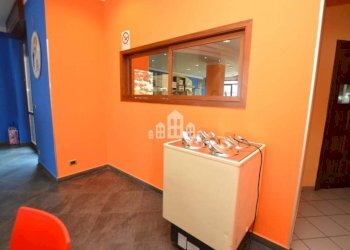 Disimpegno - Cafeteria - Cold Bar viale Tenente Morello, 13, Castellamonte - photo 14