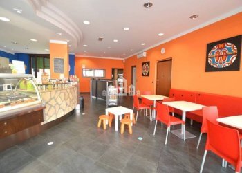 Stanza arredata - Cafeteria - Cold Bar viale Tenente Morello, 13, Castellamonte - photo 21