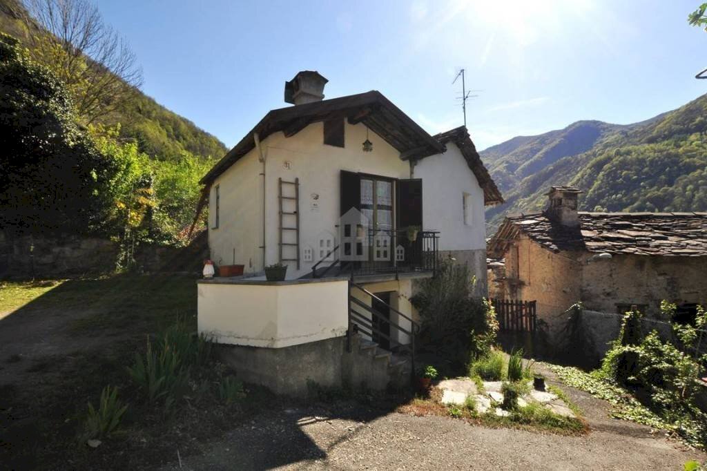 Foto 1 - Casa indipendente calsazio, snc, Sparone - foto 1