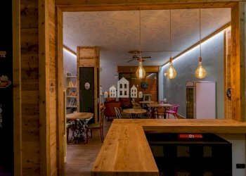 Interno non residenziale - Negozio via Roma, 85, Locana - foto 15