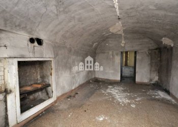 Cucina - Casa indipendente Località Feie, 18, Cuorgnè - foto 8