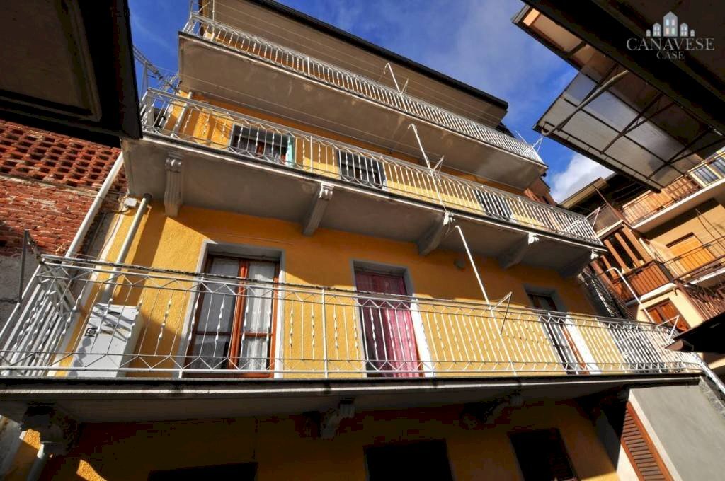 Facciata - Casa indipendente via delle rogge, 3, Locana - foto 1