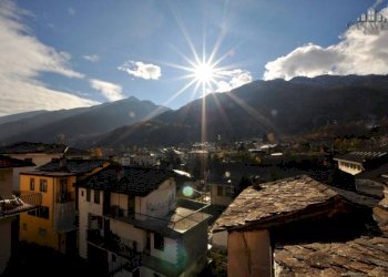 Vista - Casa indipendente via delle rogge, 3, Locana - foto 3