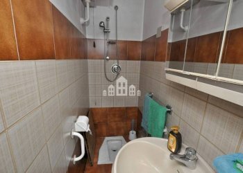 Bagno - Casa indipendente via gran Paradiso, 1, Locana - foto 11
