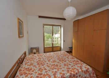 Camera da letto - Casa indipendente via gran Paradiso, 1, Locana - foto 20