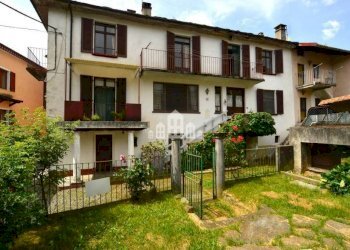 facciata - Casa indipendente via Martiri della Libertà, 11, Rueglio - foto 3