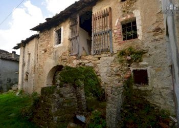 facciata - Rustico via Zerbini, snc, Castelnuovo Nigra - foto 3