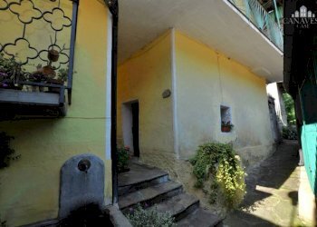 facciata - Casa indipendente Località Calsazio, 35, Sparone - foto 2