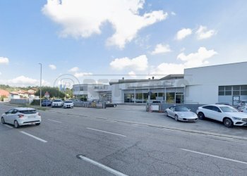 Retecasa_Cornedo - Commercial Premises Via del Lavoro 1, Arzignano - photo 4