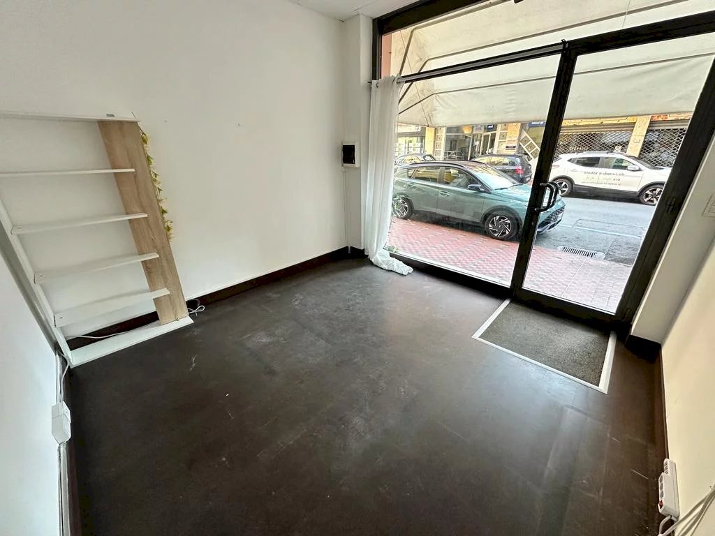 Locale Commerciale Via Ernesto Chiappori, Ventimiglia - foto 1