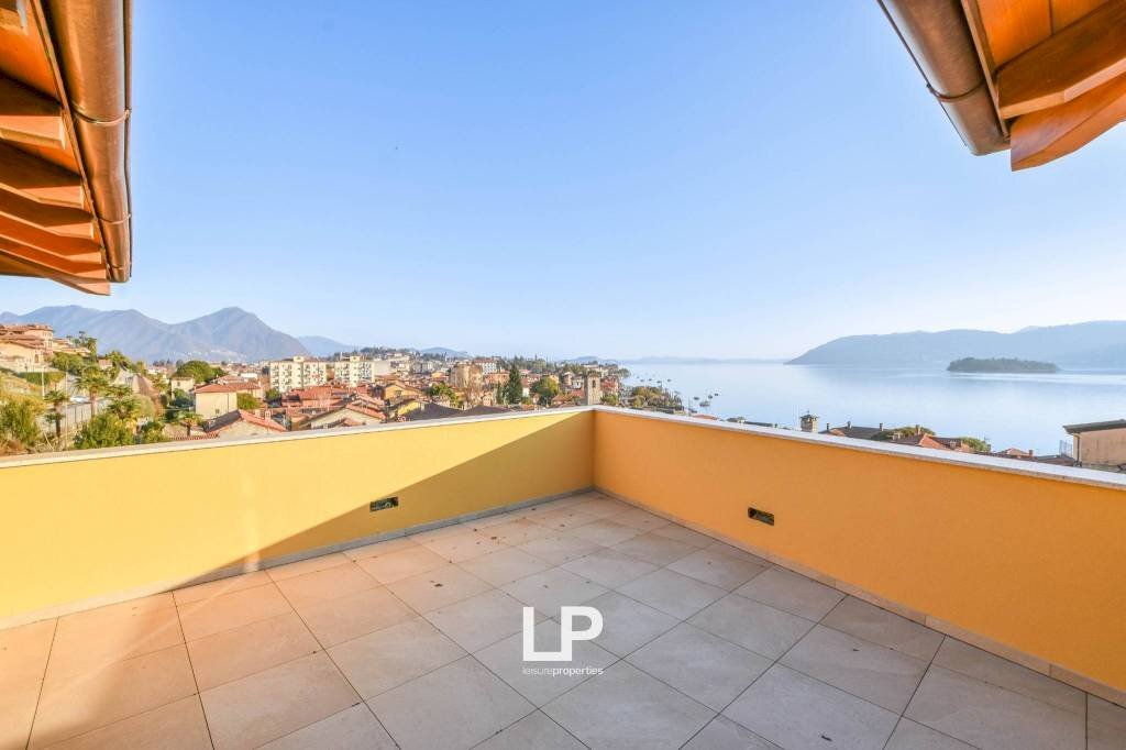 Terrazzo - Quadrilocale via dei Partigiani, 148, Verbania - foto 2