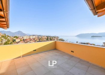 Terrazzo - Quadrilocale via dei Partigiani, 148, Verbania - foto 2