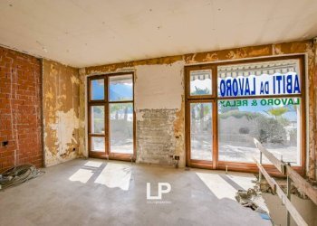 Stanza non arredata - Trilocale Lungolago Giacomo Matteotti, 23, Porlezza - foto 29