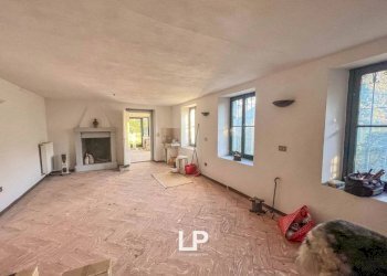 Stanza non arredata - Villa via Nisciorè, Valsolda - photo 18