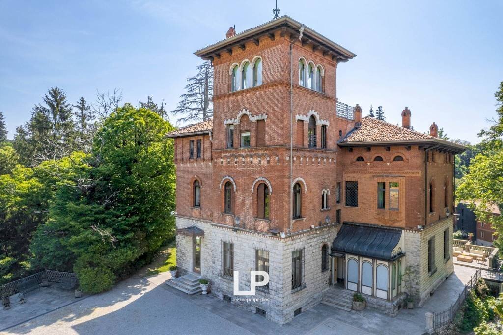 Facciata - Villa via Adda, 10, Varese - foto 2