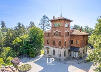 Vista - Villa via Adda, 10, Varese - foto 1