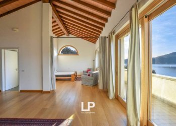 Balcone - Villa via Enrico Fermi, 2, Ranco - foto 38