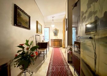 appartamento vendita borgosesia ingresso - Quadrilocale via Duca D'Aosta 21, Borgosesia - foto 4