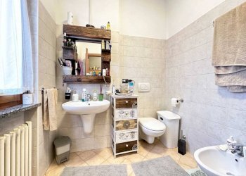 appartamento vendita grignasco bagno - Trilocale via iannetti n 1, Grignasco - foto 5