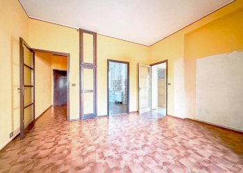 appartamento vendita grignasco stanza8 - Quadrilocale via G.Negri, Grignasco - foto 1
