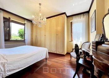 villa vendita grignasco camera - Independent house via della madonna n 36, Grignasco - photo 15